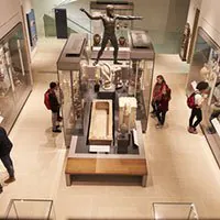 Beleuchtung von Vitrinen im Museum