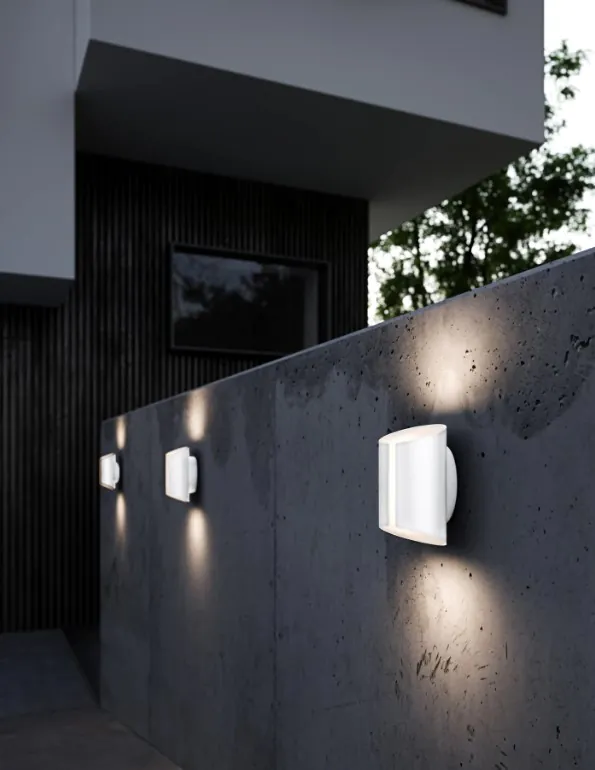Nordlux Grip Wandleuchte an einer Fassade